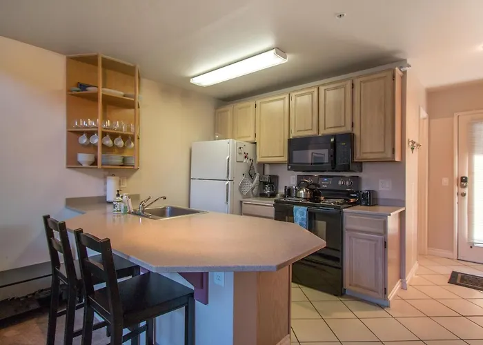 Lodge 27 Roomy Condo With Gear Storage Onsite